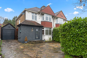 Photo 17- click for photo gallery